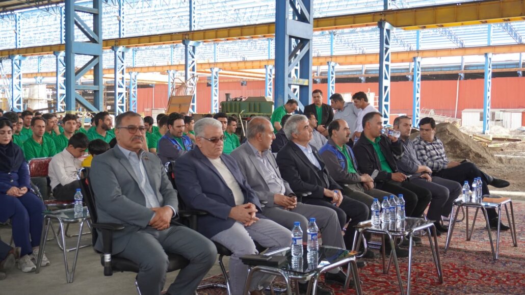 جشن گرامیداشت روز کار و کارگر در مجتمع فولاد جاوید بناب برگزار گردید