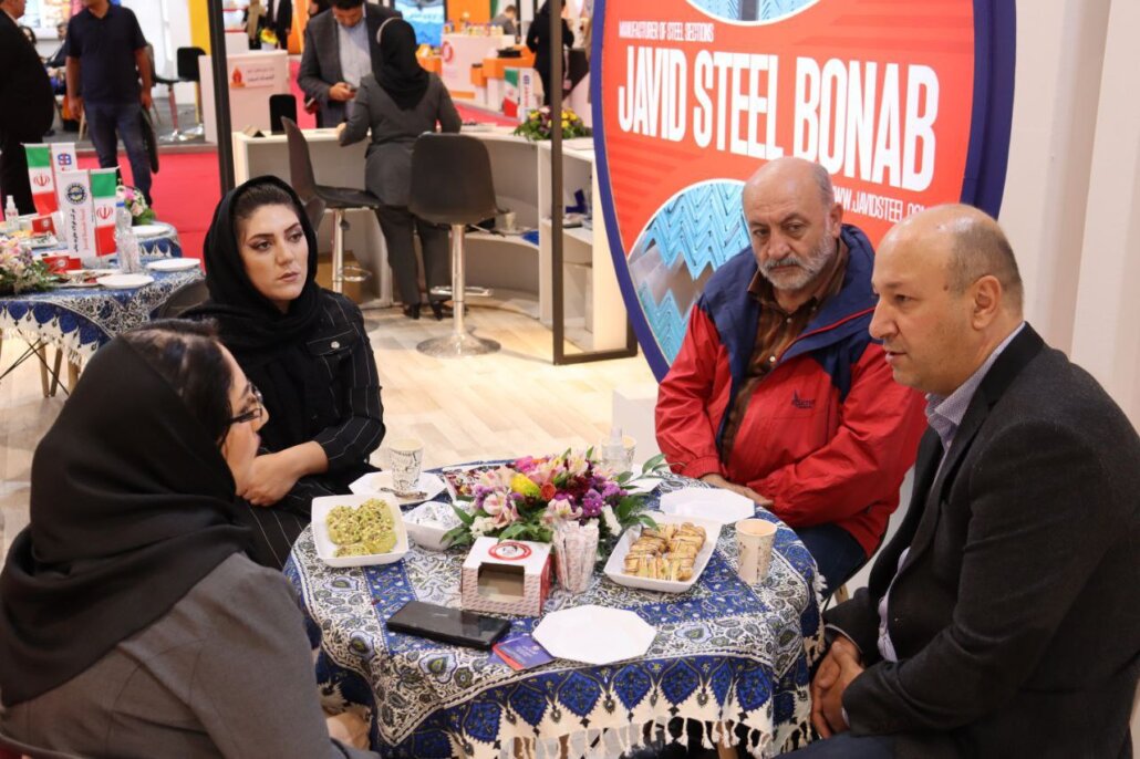 گزارش تصویری از غرفه مجتمع فولاد جاوید بناب در دومین روز نمایشگاه متافو تبریز ۲۰۲۵