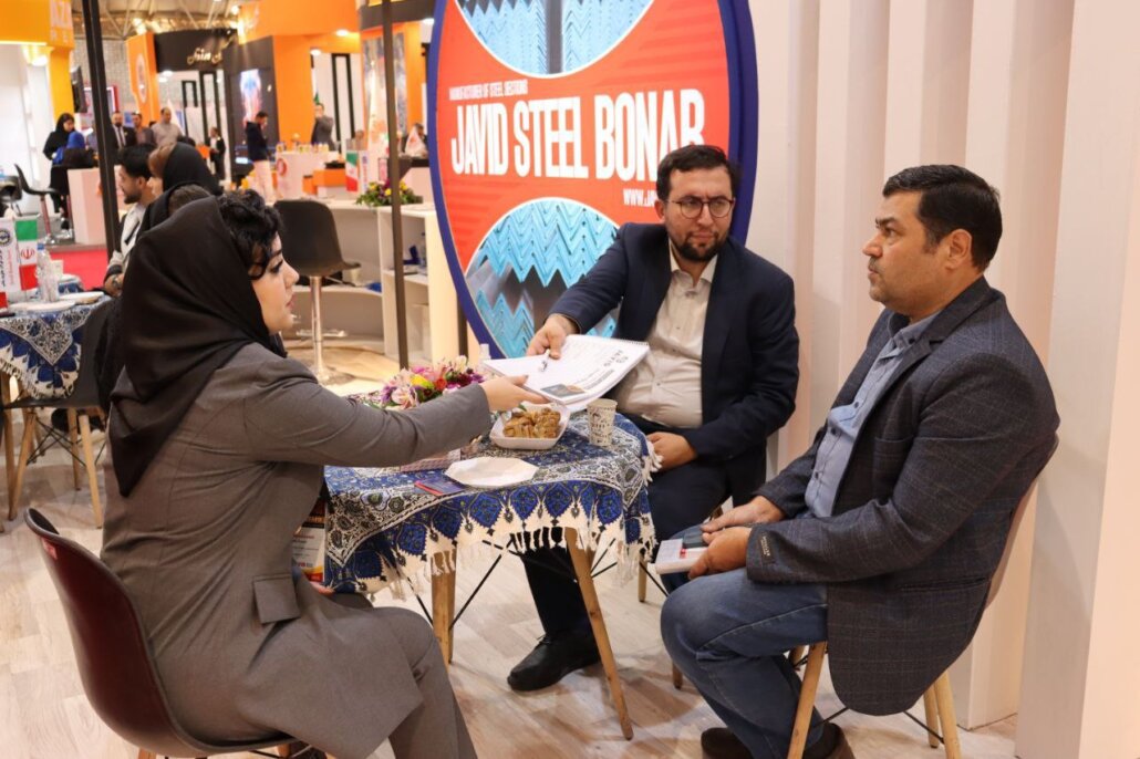 گزارش تصویری از غرفه مجتمع فولاد جاوید بناب در دومین روز نمایشگاه متافو تبریز ۲۰۲۵