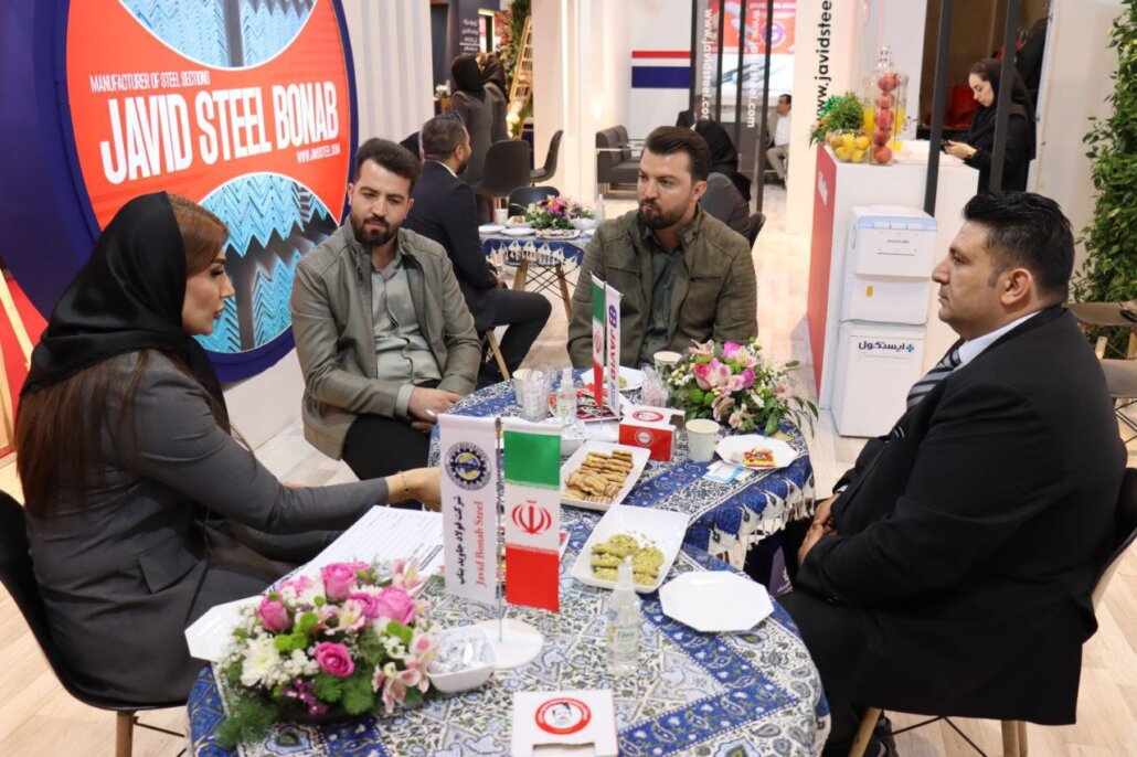 گزارش تصویری از غرفه مجتمع فولاد جاوید بناب در دومین روز نمایشگاه متافو تبریز ۲۰۲۵
